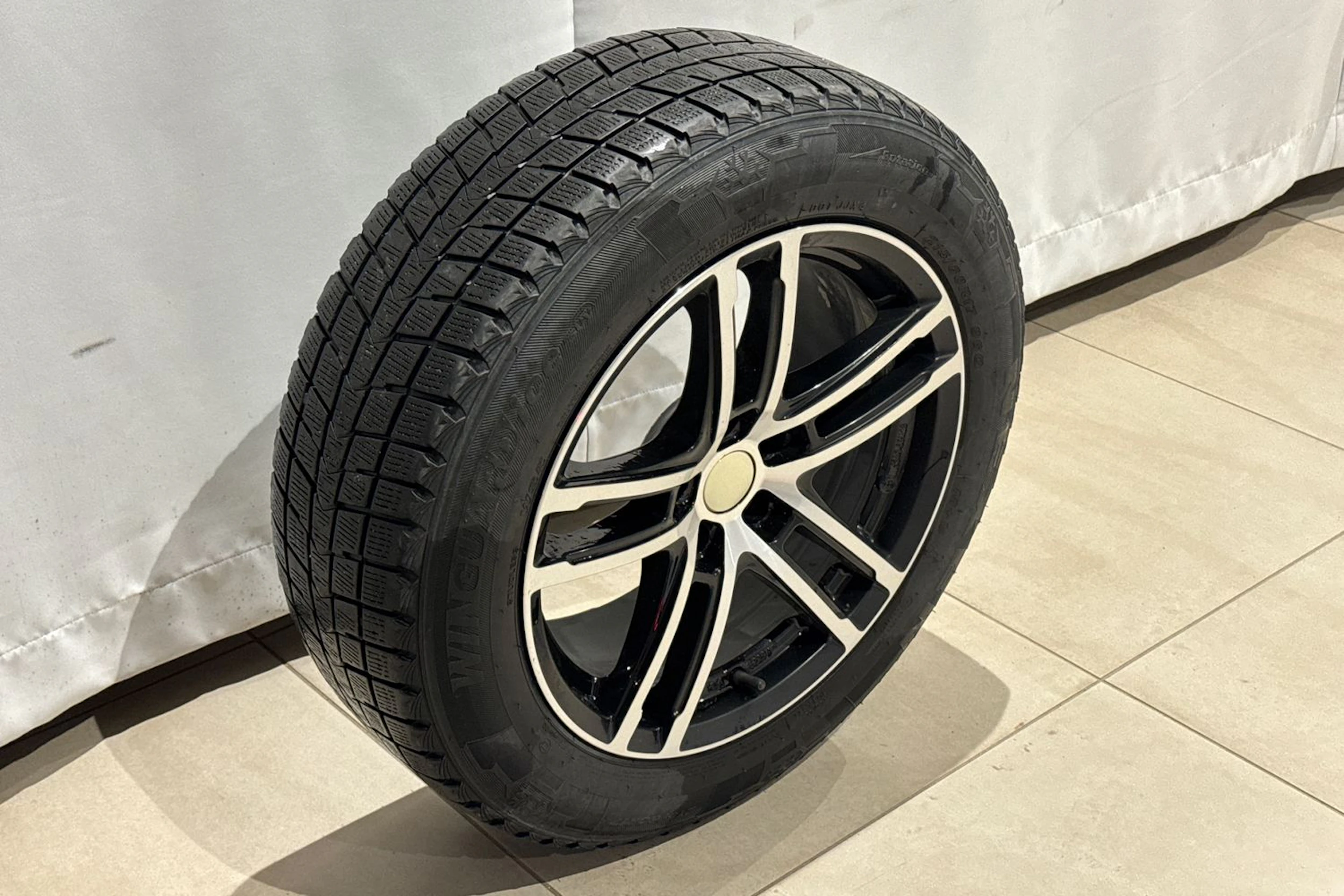 musta Audi A6 2020 kuva 11.