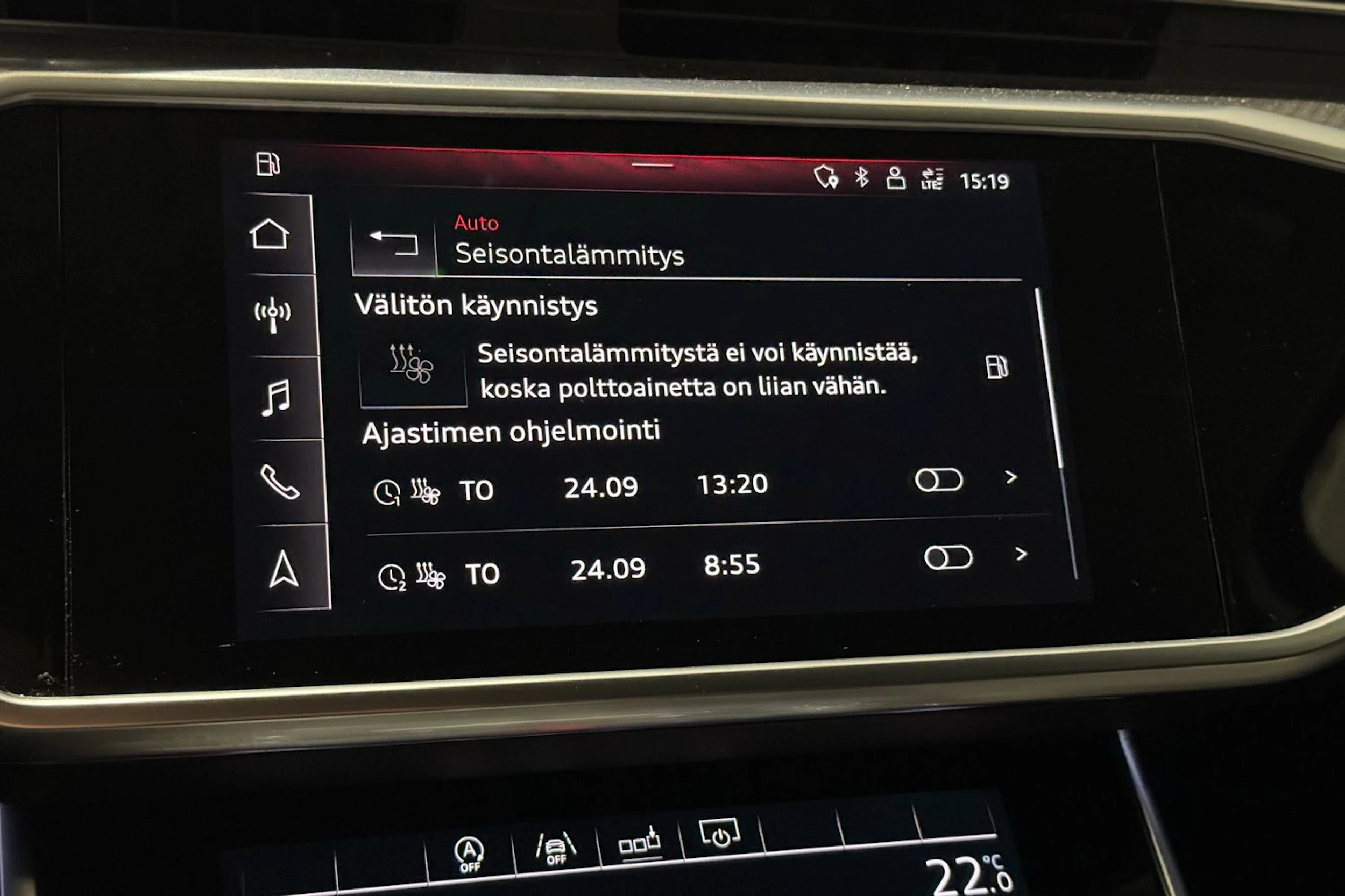 musta Audi A6 2020 kuva 26.