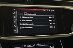 musta Audi A6 2020 kuva 27.
