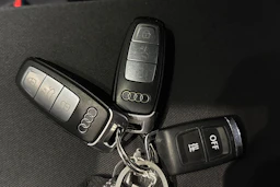 musta Audi A6 2020 kuva 30.