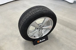 sininen Audi A6 2020 kuva 10.