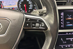 sininen Audi A6 2020 kuva 13.