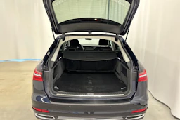 sininen Audi A6 2020 kuva 19.