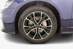 Sininen Audi A6 2020 kuva 11.