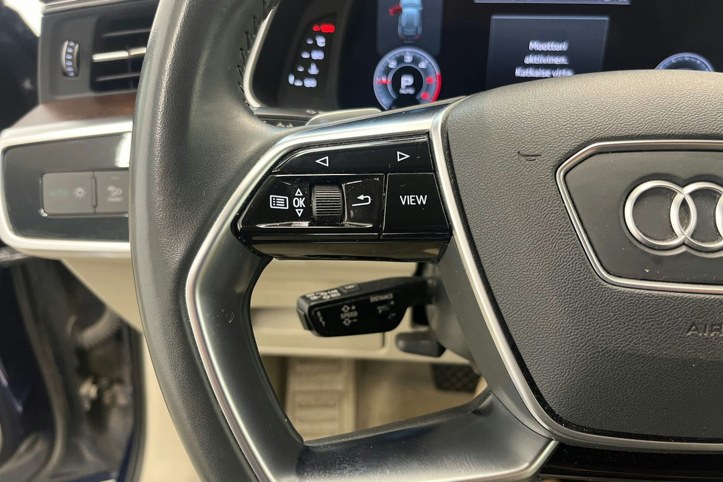 Sininen Audi A6 2020 kuva 17.