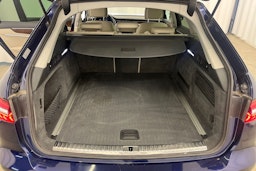 Sininen Audi A6 2020 kuva 26.