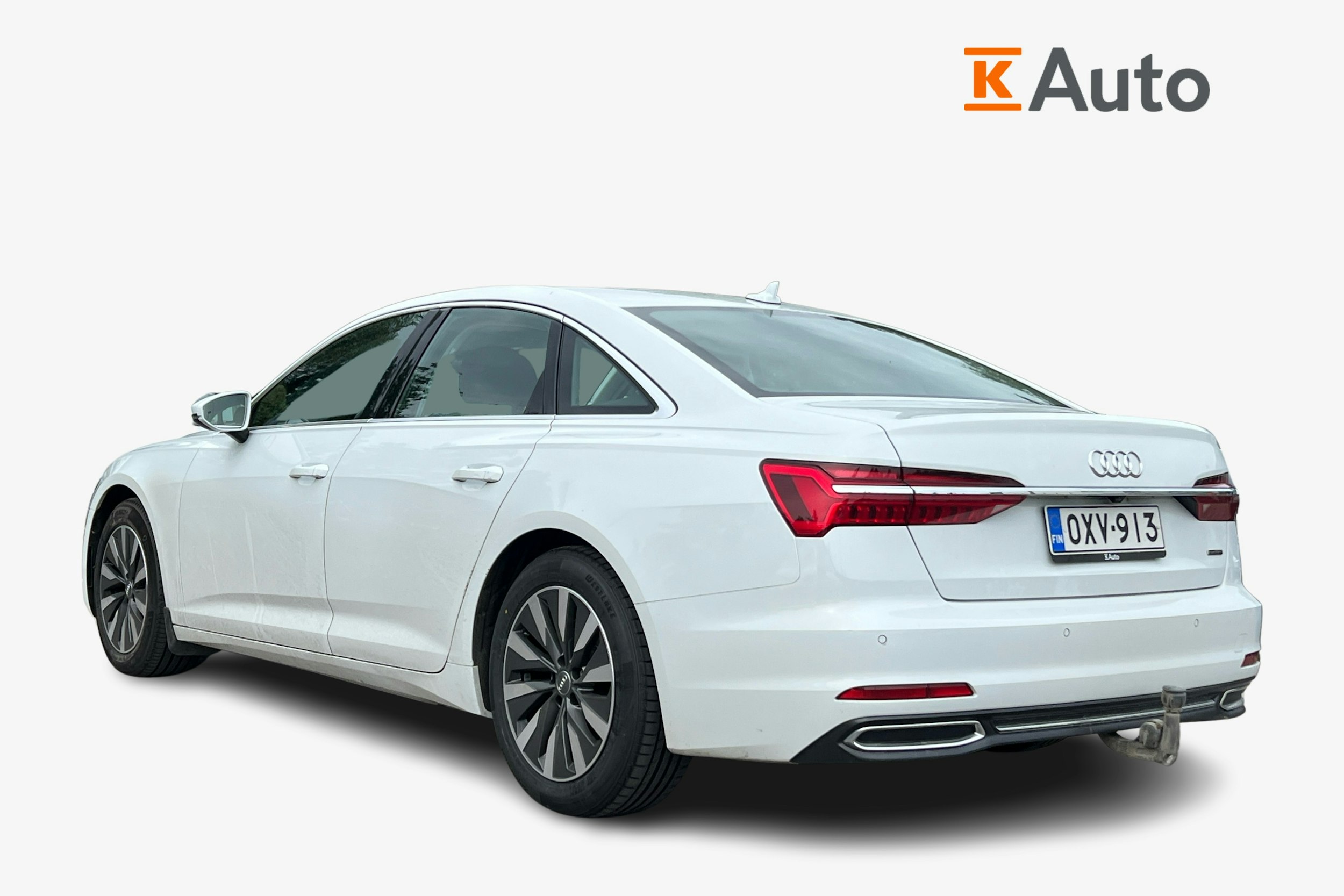 valkoinen Audi A6 2020 kuva 2.
