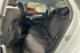 valkoinen Audi A6 2020 kuva 8.