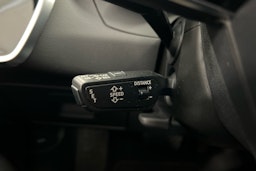 valkoinen Audi A6 2020 kuva 13.