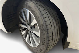 Valkoinen Audi A6 2020 kuva 9.
