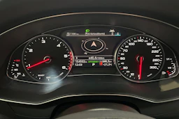 Valkoinen Audi A6 2020 kuva 11.
