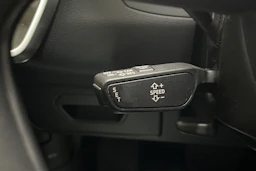 Valkoinen Audi A6 2020 kuva 14.