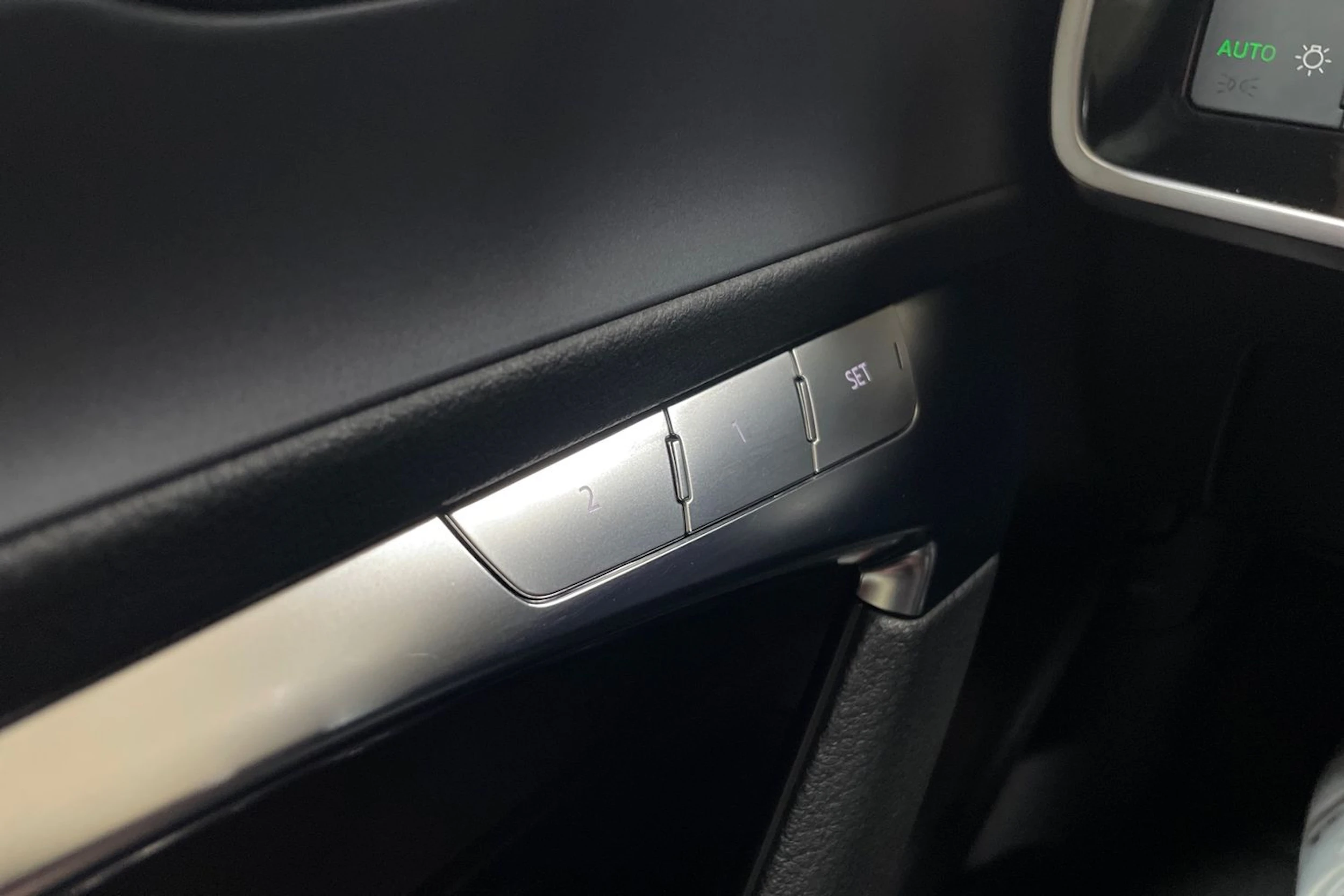 Valkoinen Audi A6 2020 kuva 16.
