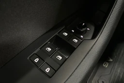 Valkoinen Audi A6 2020 kuva 17.