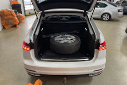 Valkoinen Audi A6 2020 kuva 31.