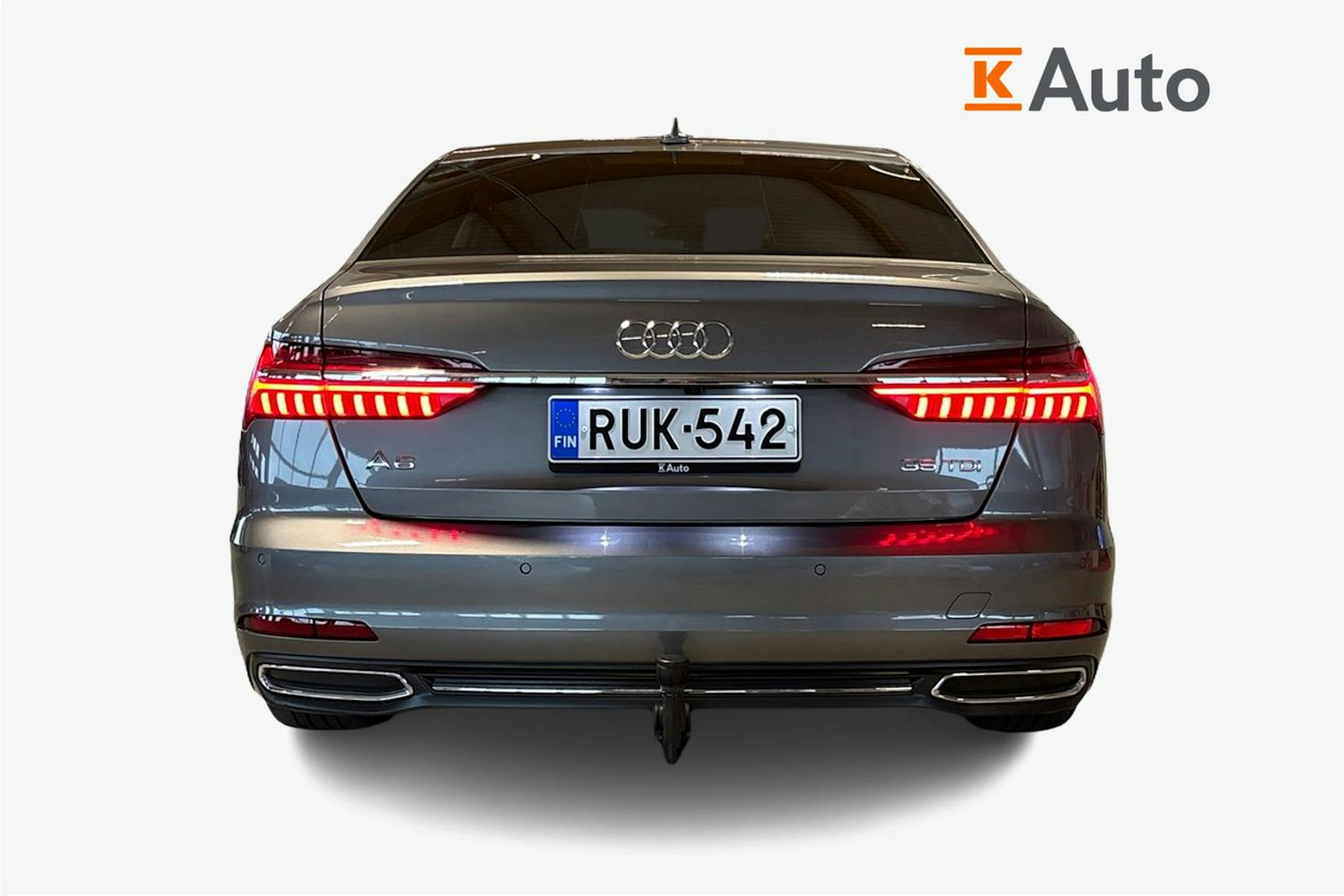 Harmaa Audi A6 2020 kuva 3.