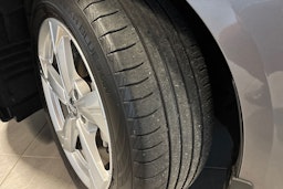 Harmaa Audi A6 2020 kuva 13.