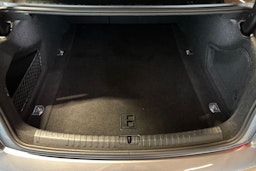Harmaa Audi A6 2020 kuva 18.