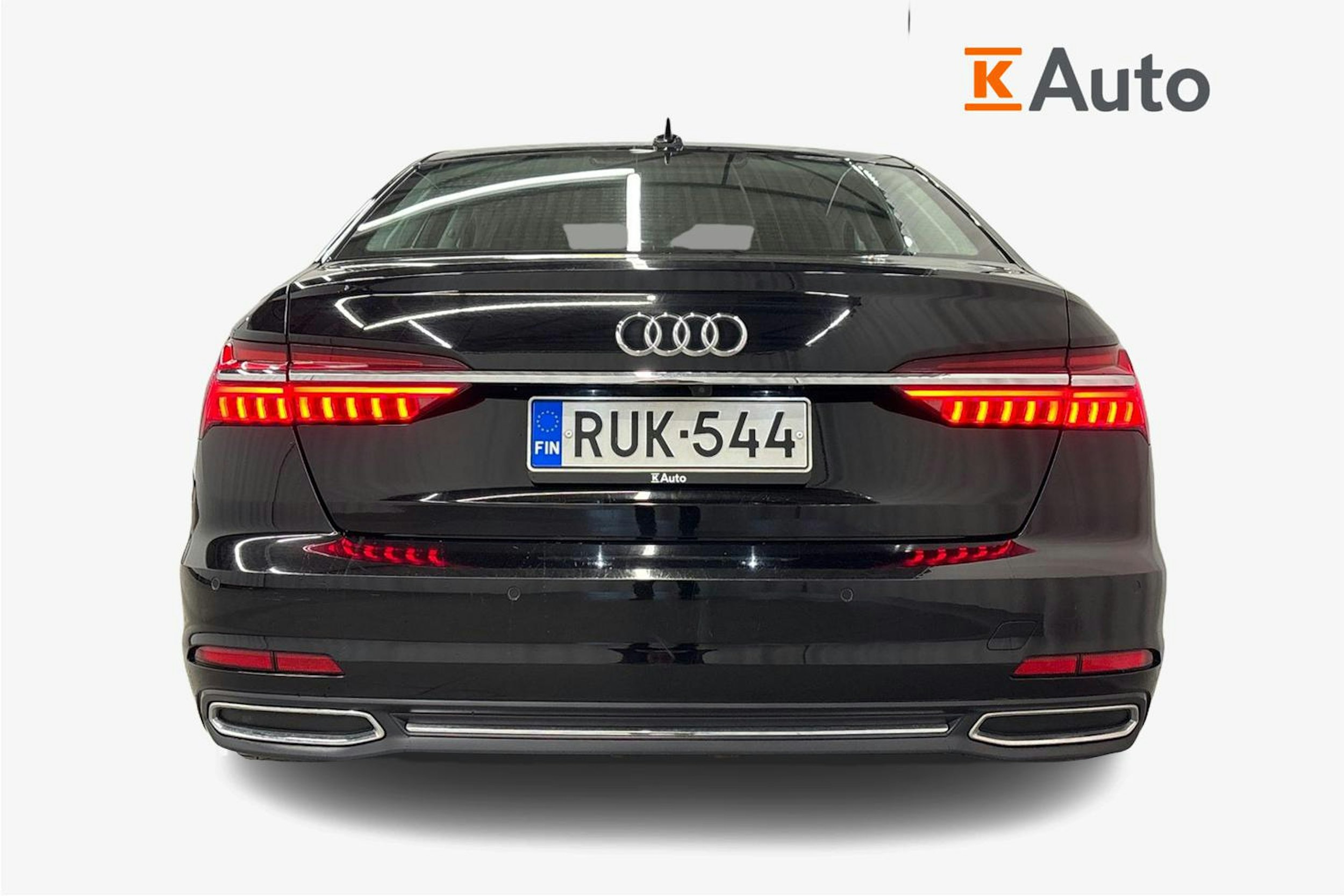 Musta Audi A6 2020 kuva 3.
