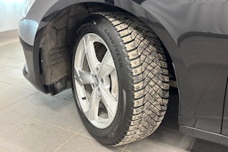 Musta Audi A6 2020 kuva 13.