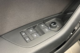 Musta Audi A6 2020 kuva 17.