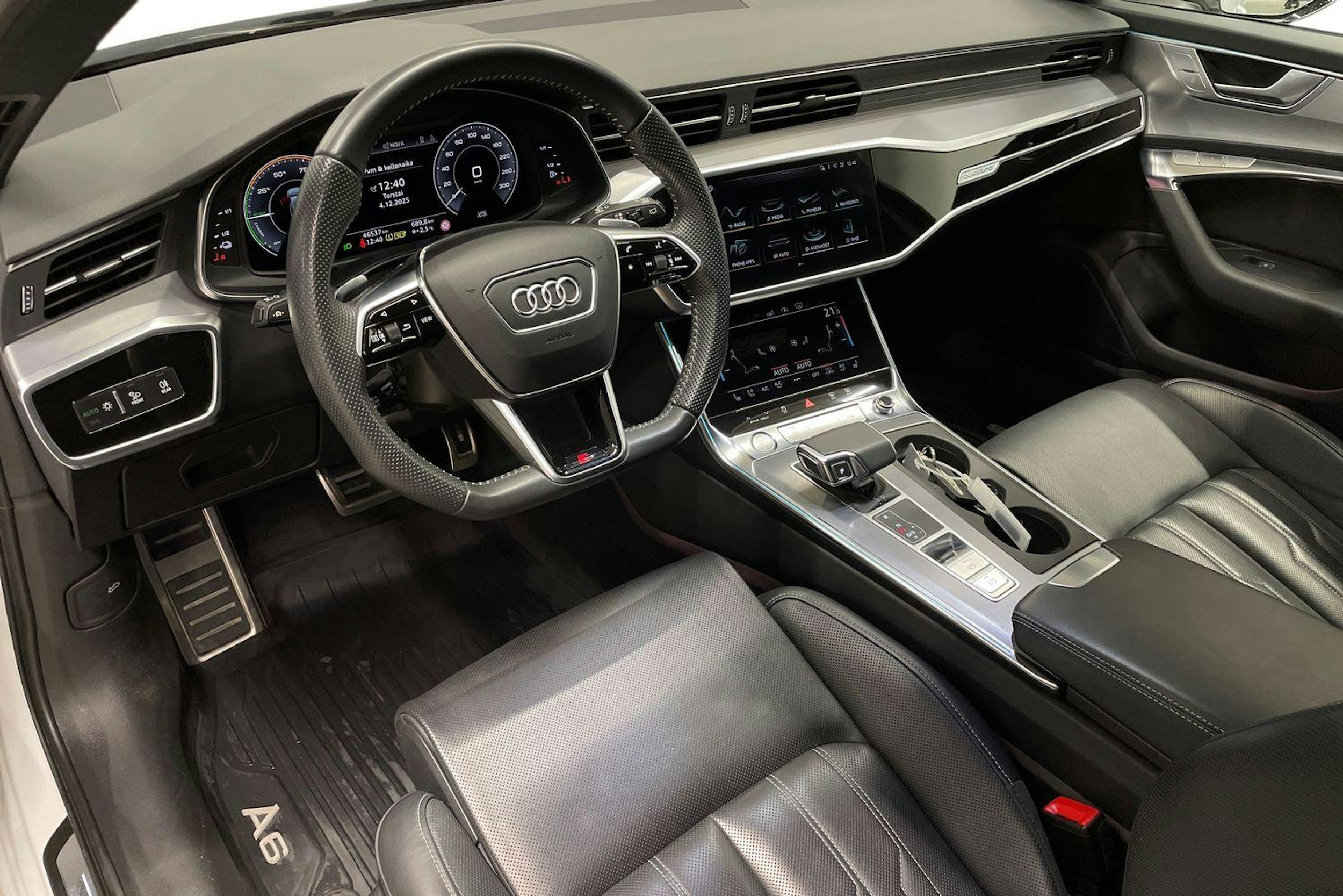 Valkoinen Audi A6 2020 kuva 7.