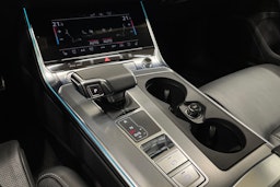 Valkoinen Audi A6 2020 kuva 25.