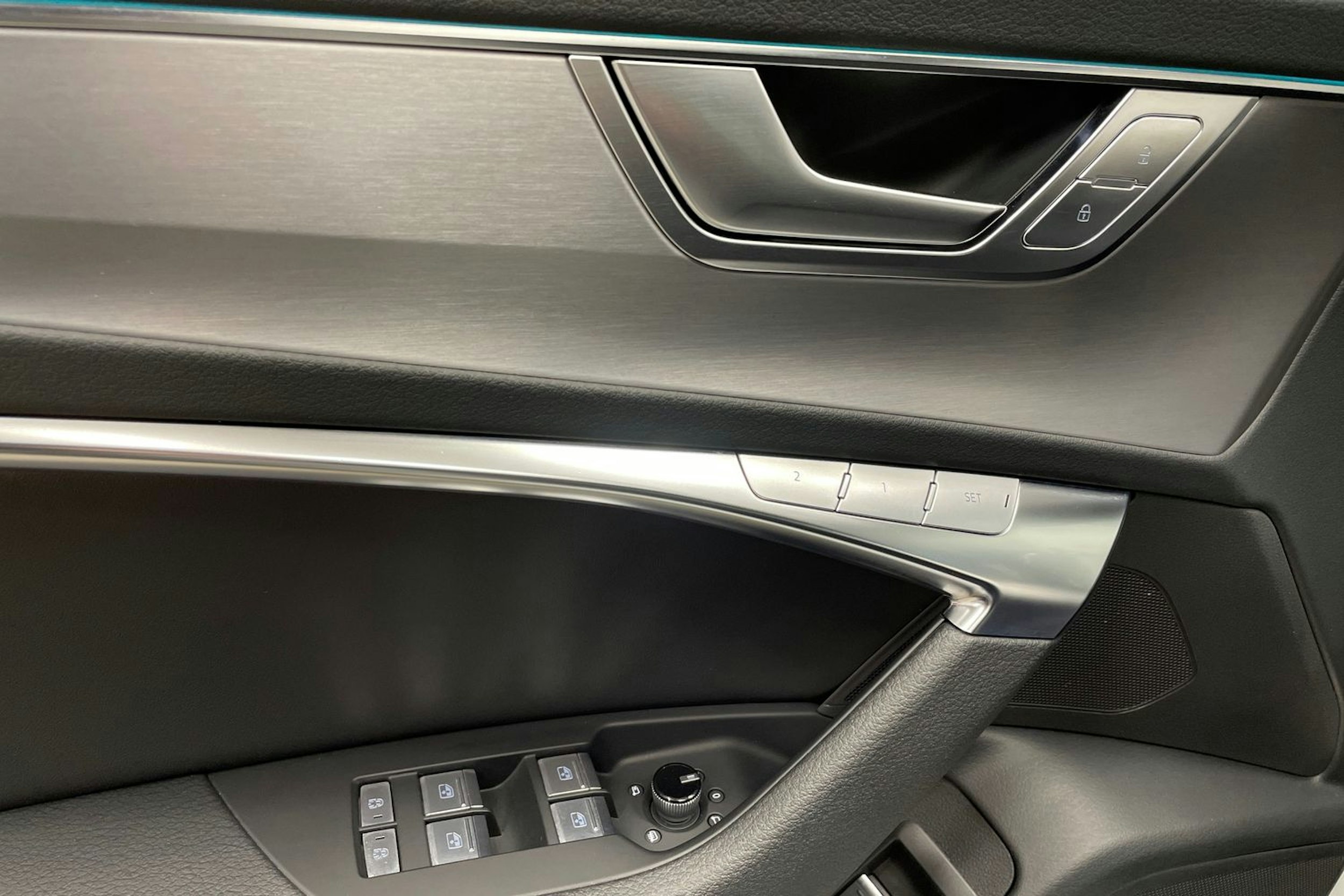 Valkoinen Audi A6 2020 kuva 30.