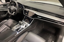 Valkoinen Audi A6 2020 kuva 34.