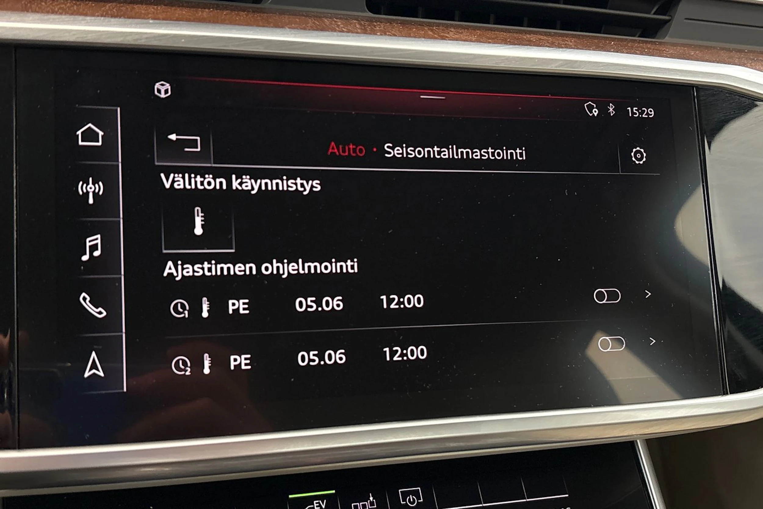 harmaa Audi A6 2020 kuva 19.