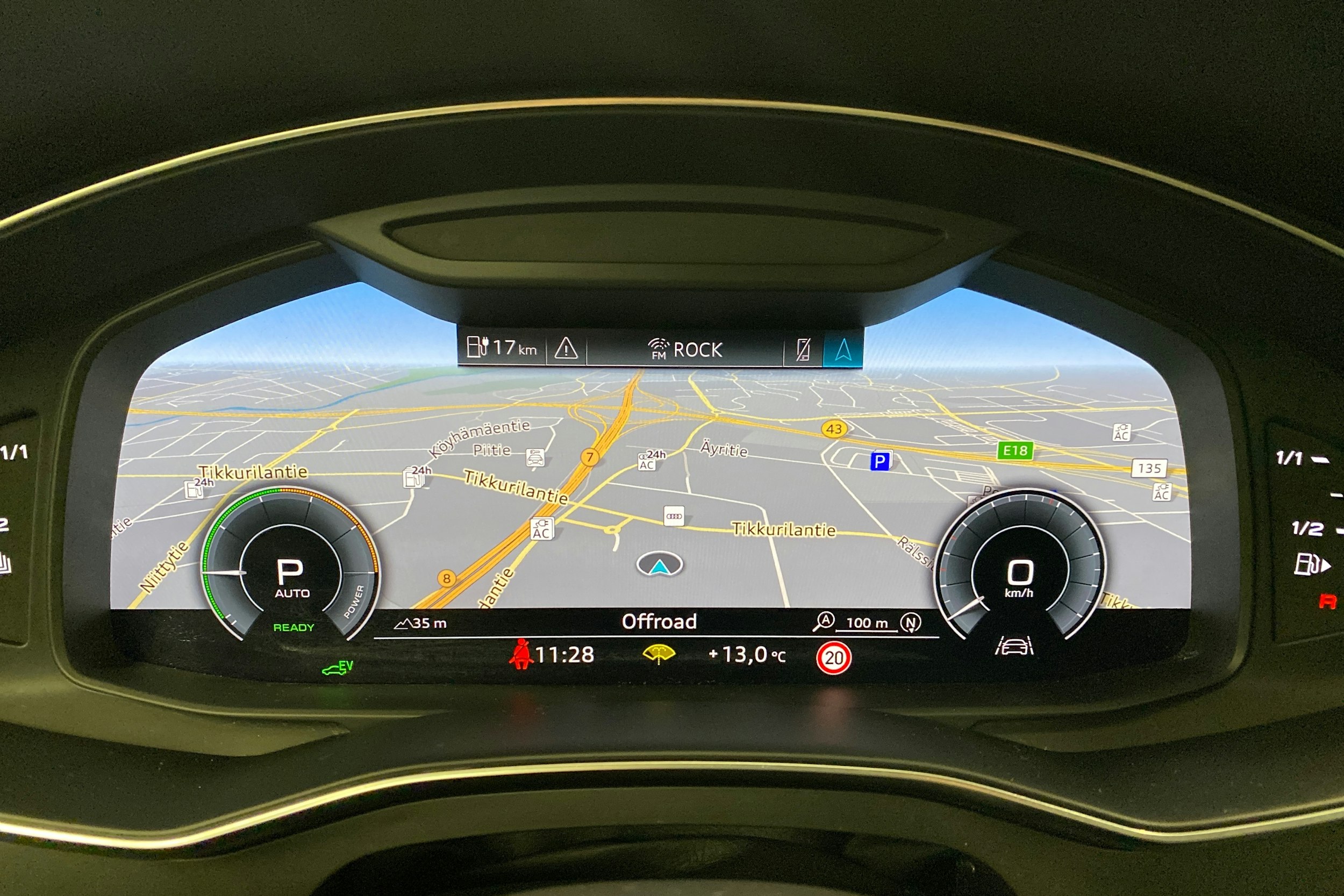 Musta Audi A6 2020 kuva 16.