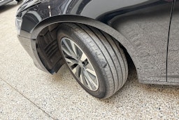 musta Audi A6 2020 kuva 13.