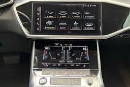 musta Audi A6 2020 kuva 19.