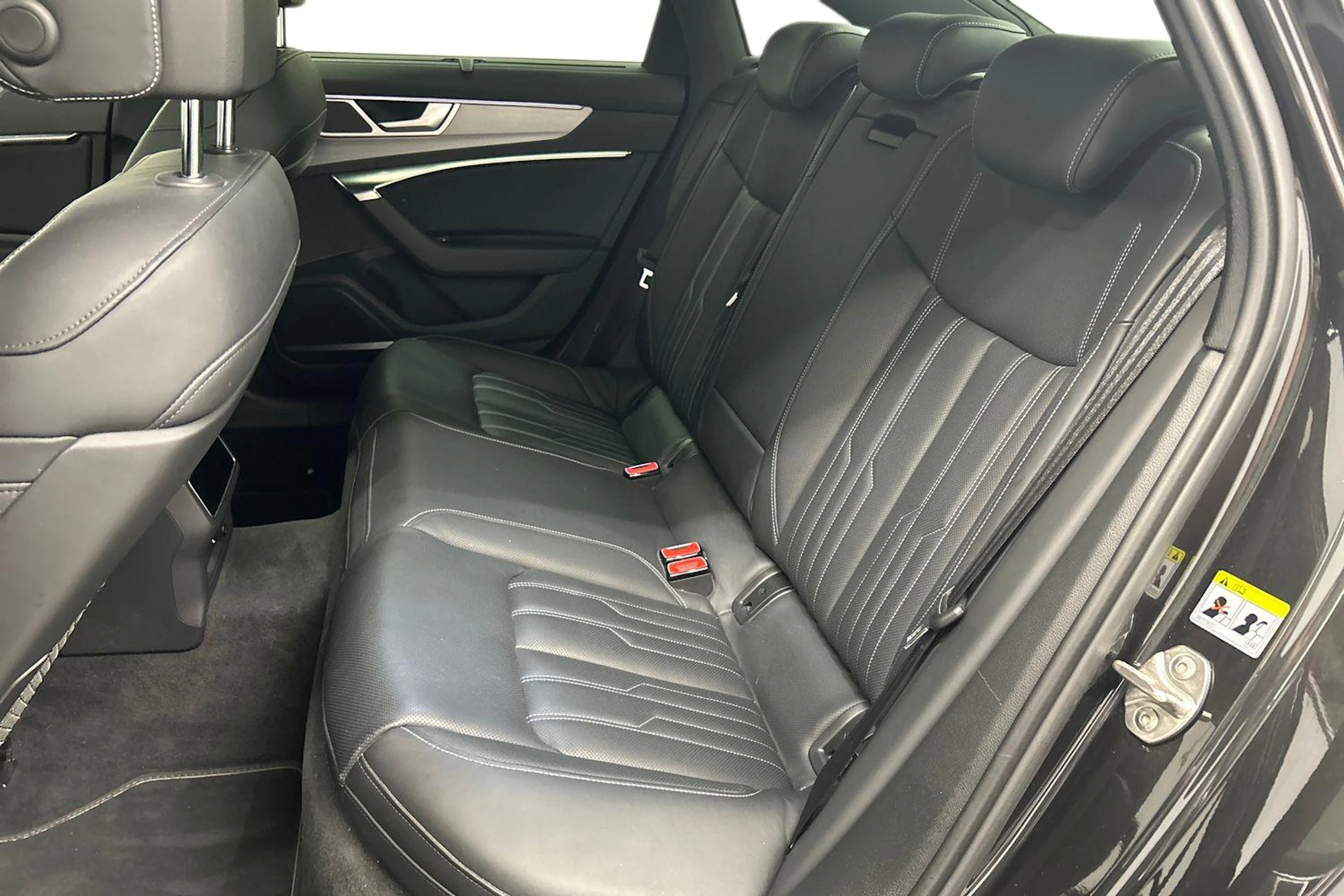 harmaa Audi A6 2020 kuva 8.