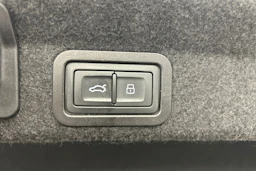 harmaa Audi A6 2020 kuva 14.