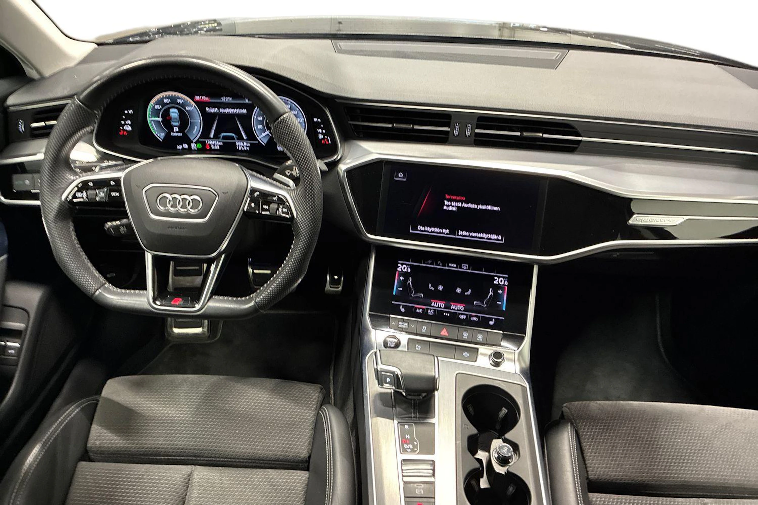 Musta Audi A6 2021 kuva 7.