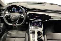 Musta Audi A6 2021 kuva 7.