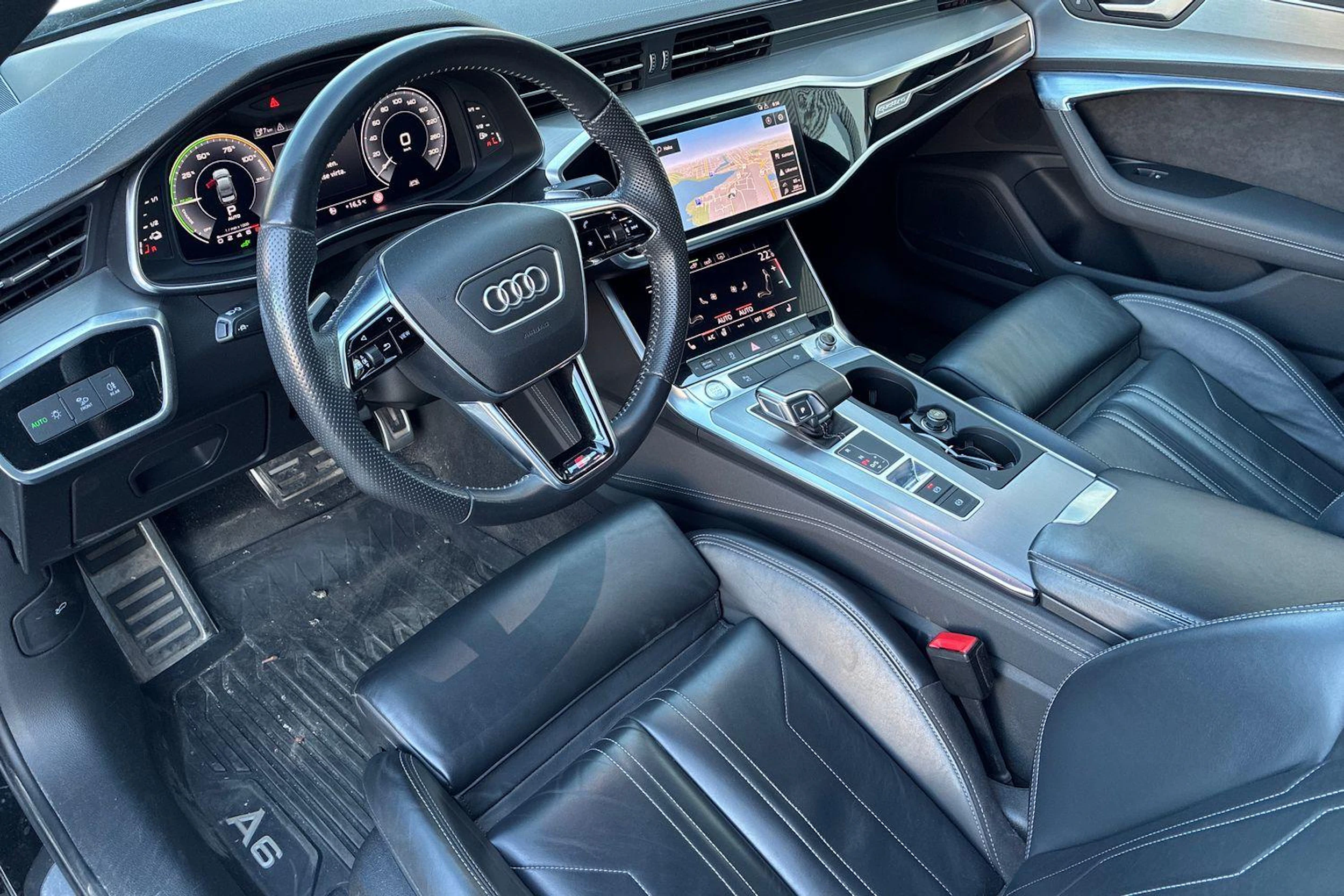 musta Audi A6 2020 kuva 3.