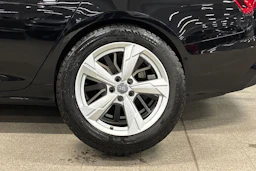 musta Audi A6 2020 kuva 10.