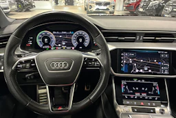 musta Audi A6 2020 kuva 11.