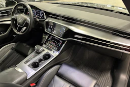 musta Audi A6 2020 kuva 30.