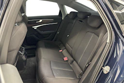 sininen Audi A6 2020 kuva 8.