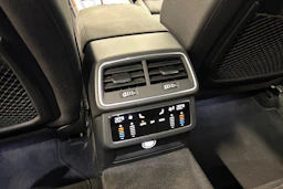 sininen Audi A6 2020 kuva 20.