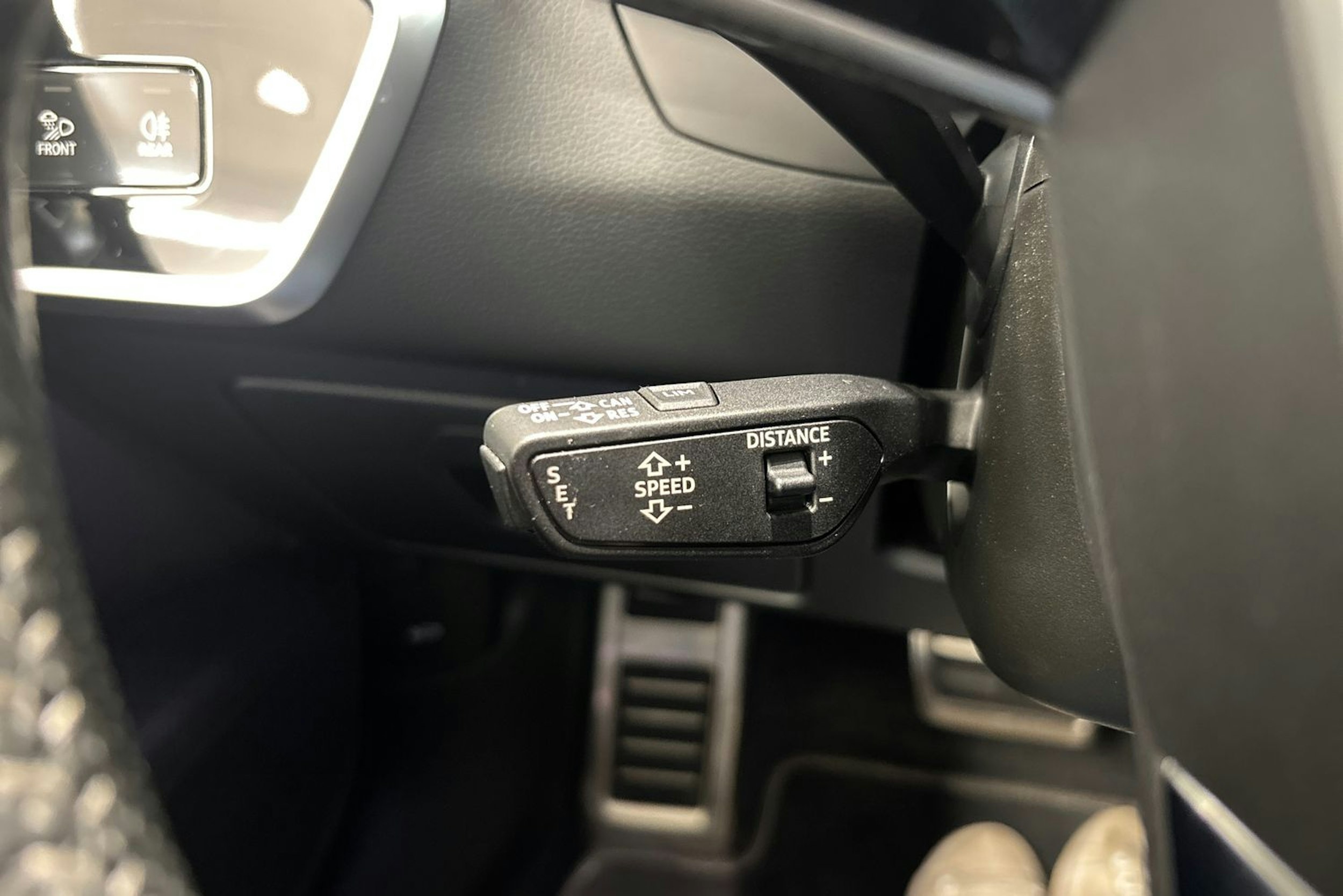 Musta Audi A6 2020 kuva 20.