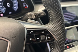 Musta Audi A6 2020 kuva 22.