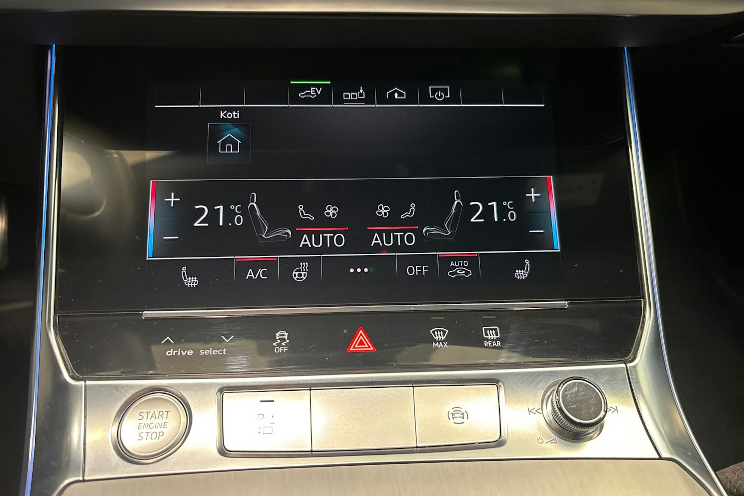 Musta Audi A6 2020 kuva 27.