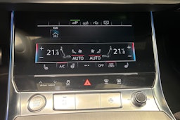Musta Audi A6 2020 kuva 27.