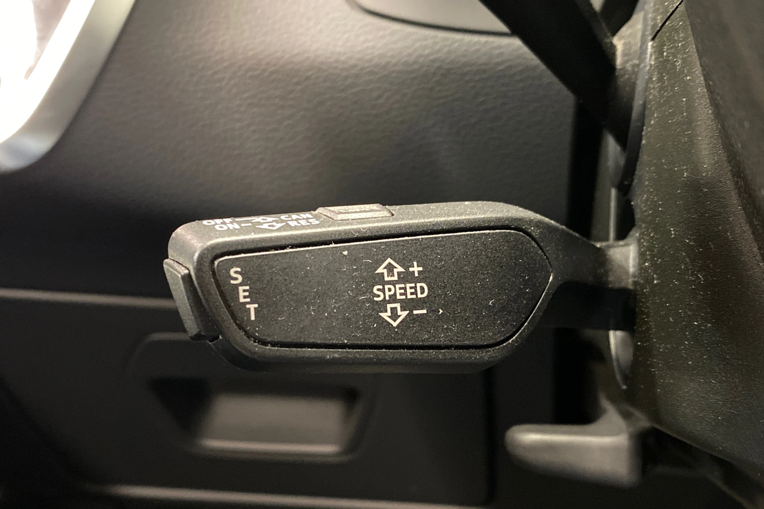met. harmaa Audi A6 2020 kuva 31.