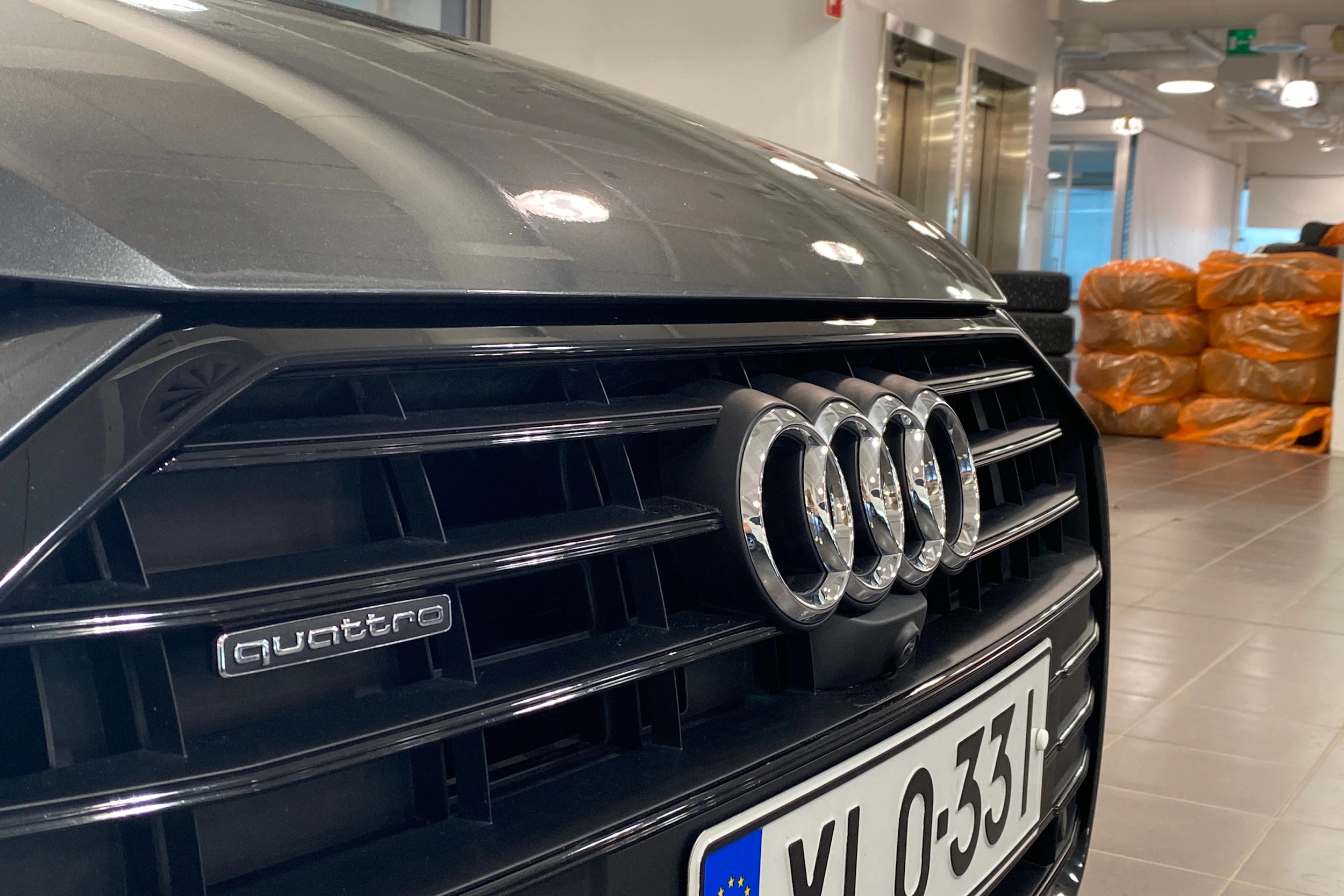 met. harmaa Audi A6 2020 kuva 35.
