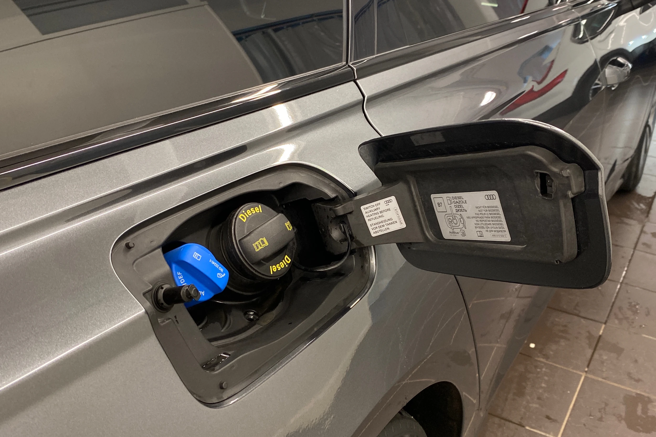 met. harmaa Audi A6 2020 kuva 37.